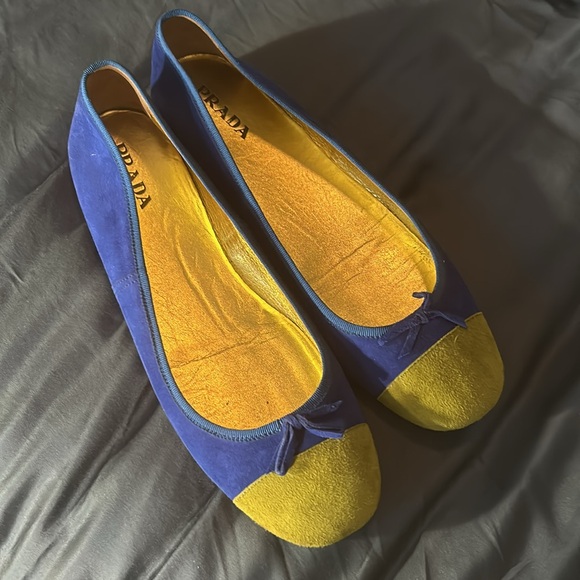 Prada Vintage Suede Ballet Flats. Sz 40.5 - Picture 2 of 5
